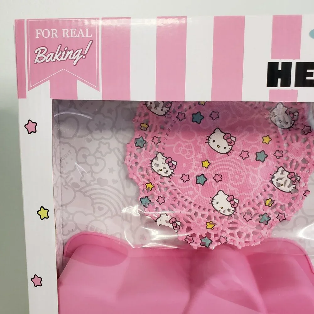 Hello Kitty Sanrio Shaped 23 PC Baking Gift Set Cake & Cupcake Silicone Mold NEW